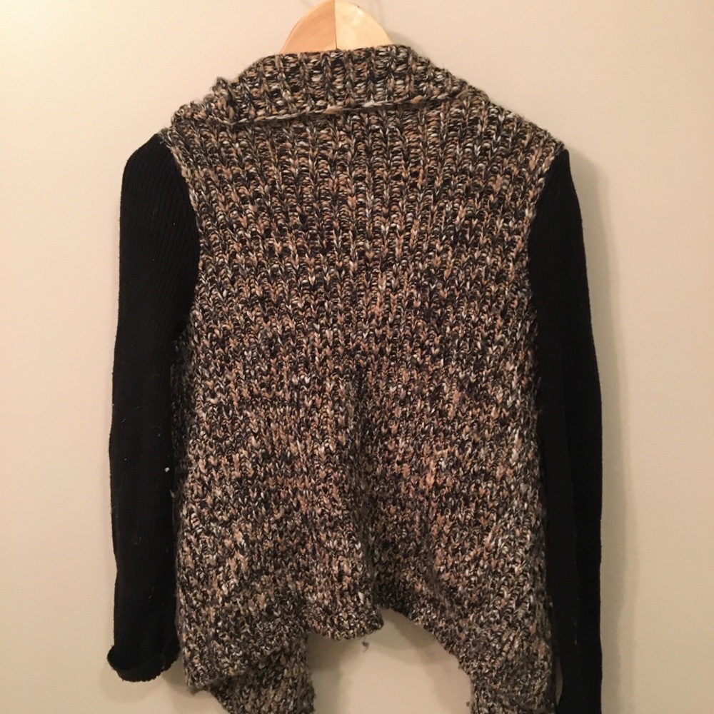 Cardigan - Picture 3 of 3
